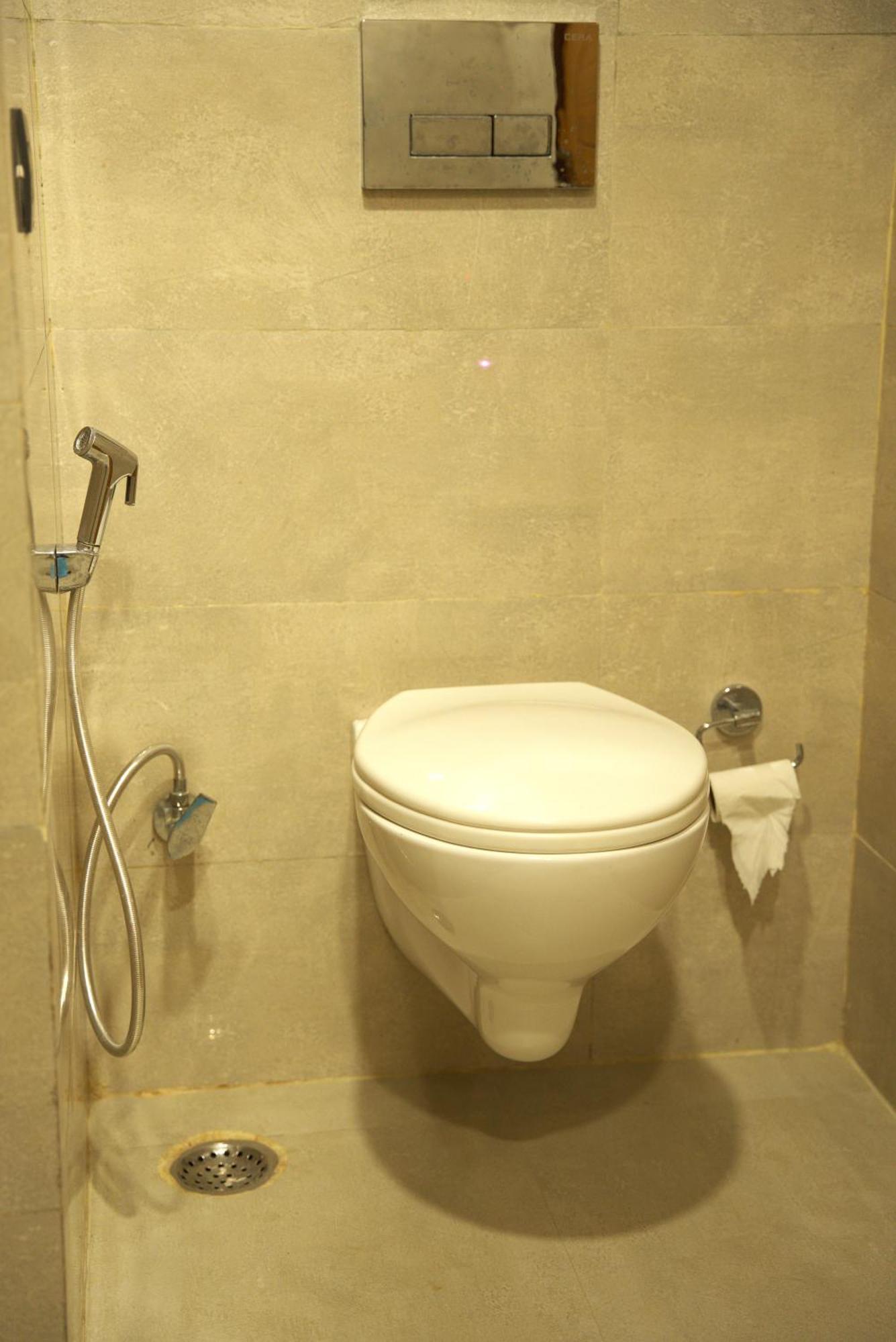 Omaxe Hazratganj , Khusi Mahal Bed & Breakfast Lucknow Exterior photo